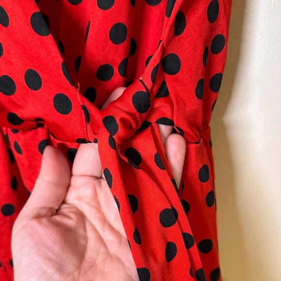 Mud Pie Drew Wrap Women’s Long Sleeve Midi Dress Dots Size Medium Red and Black - Picture 3 of 14